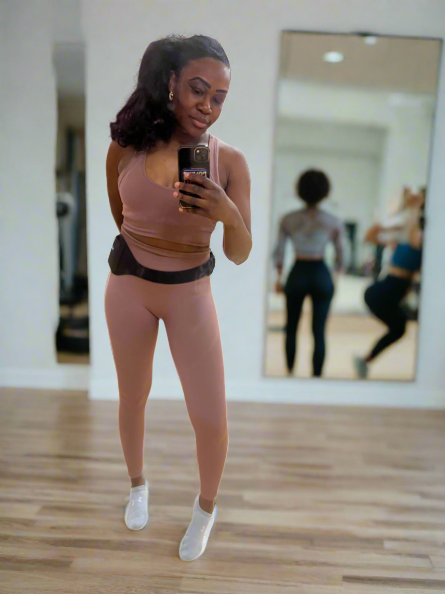 Live Online Barre Class (30 mins)